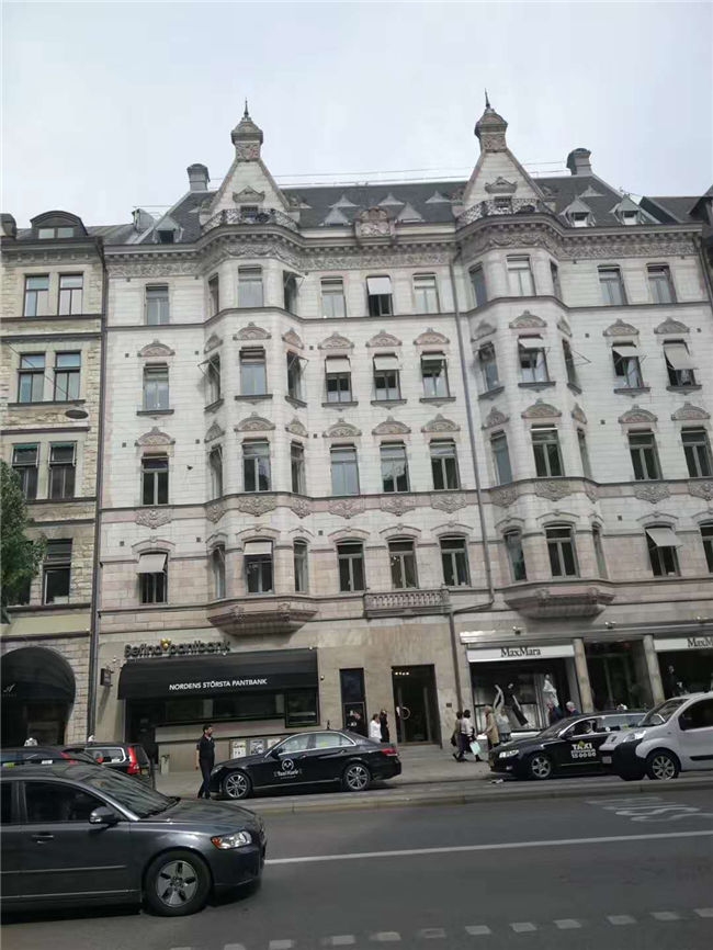 北歐+俄羅斯14日游集錦 沙尼亞首都塔林、諾貝爾文學研究院、天主教堂、王宮和皇家圖書館