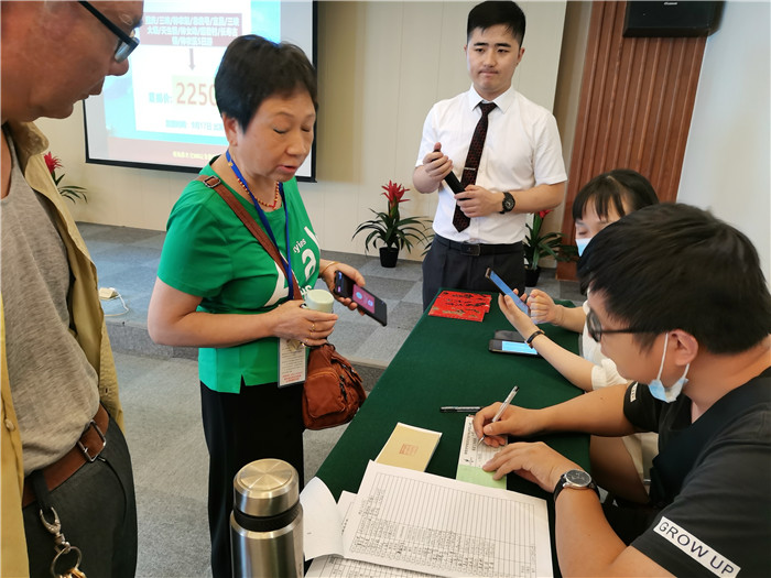 綿陽(yáng)中旅行假日旅行社2021長(zhǎng)江三峽游輪線(xiàn)路分享會(huì)