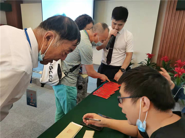 綿陽(yáng)中旅行假日旅行社2021長(zhǎng)江三峽游輪線(xiàn)路分享會(huì)